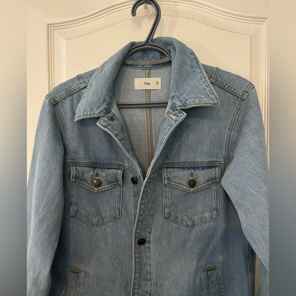🎉 Host Pick 🎉 TNA Denim Longline Jacket - Picture 2 of 10